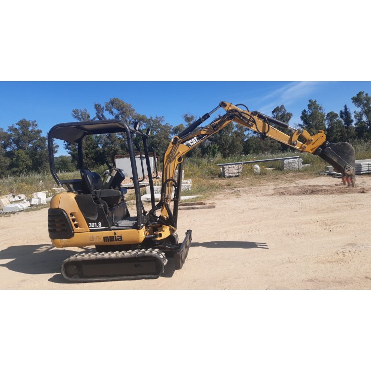 Miniescavatore Caterpillar 301.8 18 Quintali Anno 2003