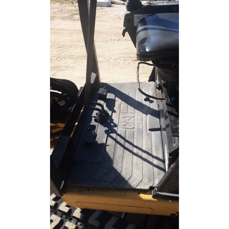 Miniescavatore Caterpillar 301.8 18 Quintali Anno 2003