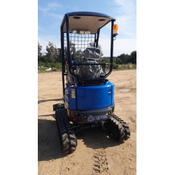 Escavatore Rippa 18 quintali con motore 3 cilindri Kubota